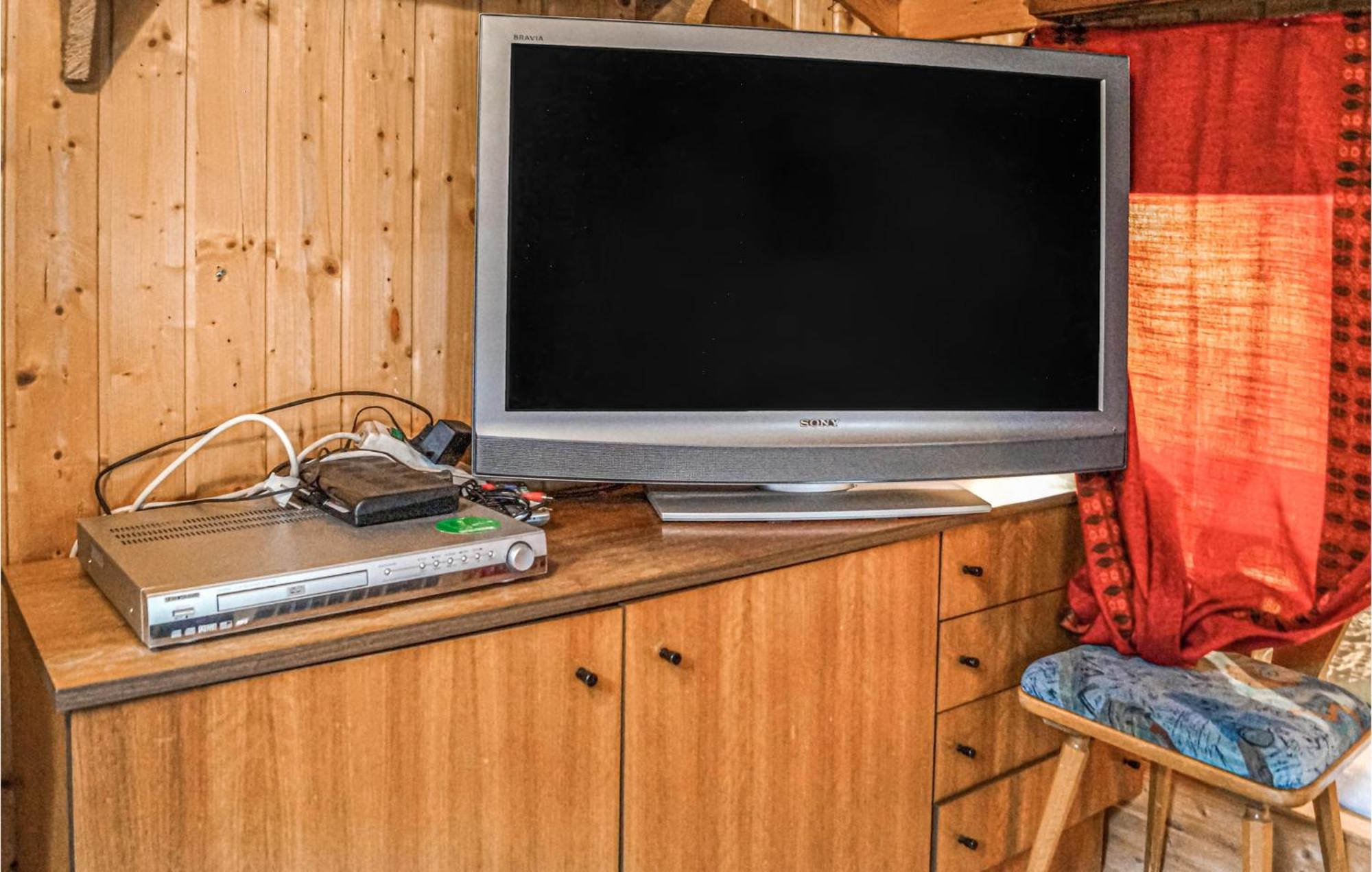 1 Bedroom Cozy Apartment In Hinterburg Kültér fotó